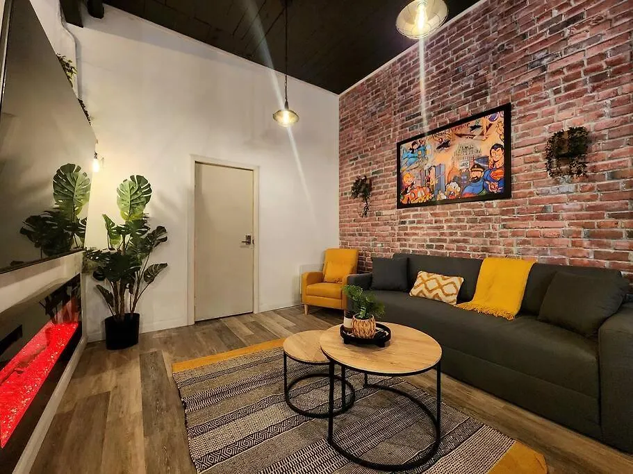 Loft Style Industriel-Centre-Ville+Parking Gratuit Quebec City 0*,